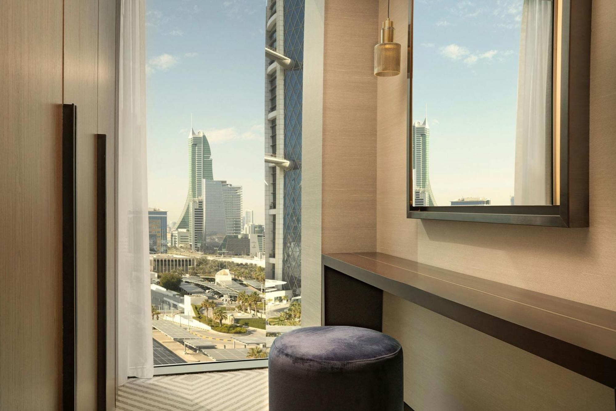 מנאמה Sheraton Bahrain Hotel מראה חיצוני תמונה
