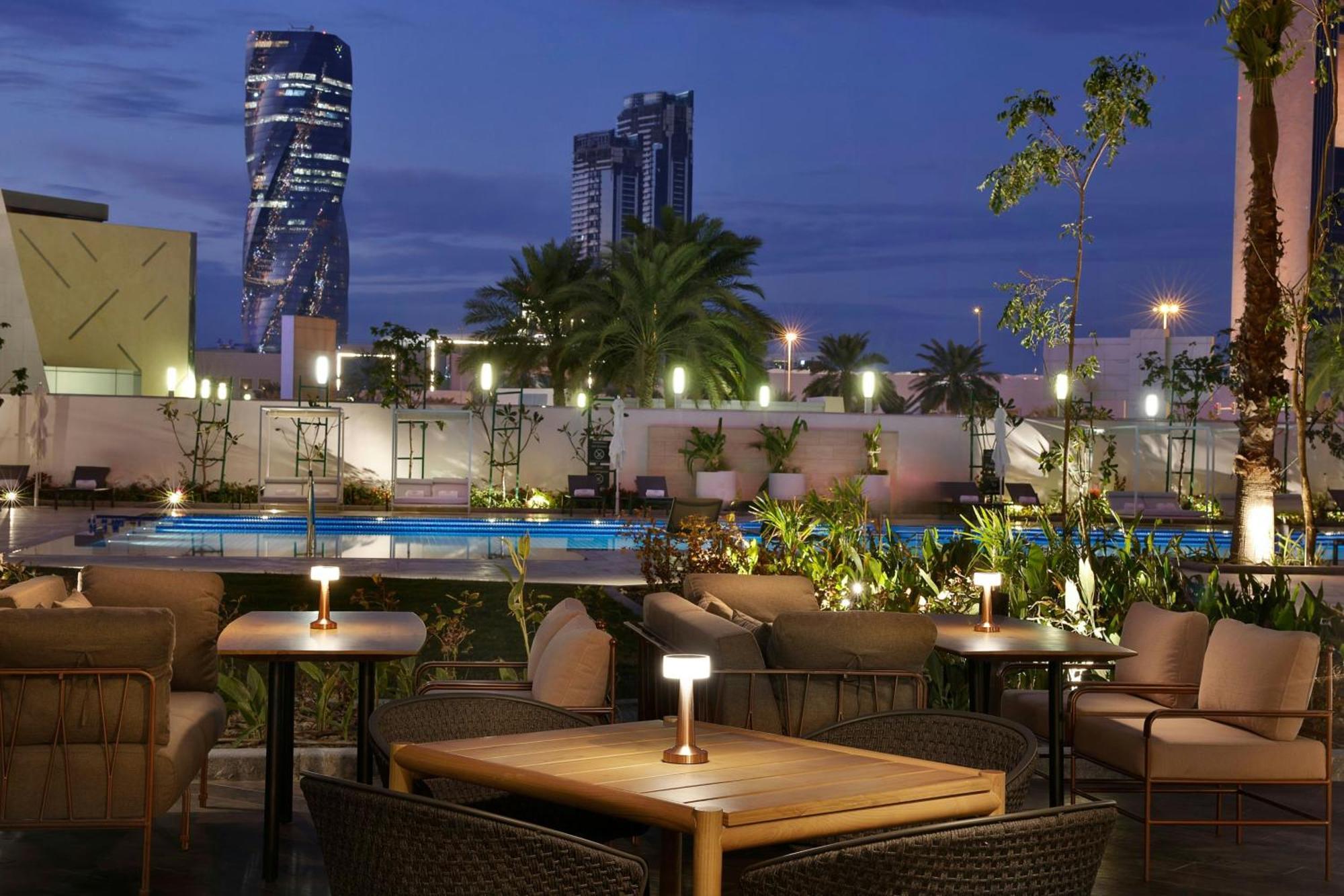 מנאמה Sheraton Bahrain Hotel מראה חיצוני תמונה