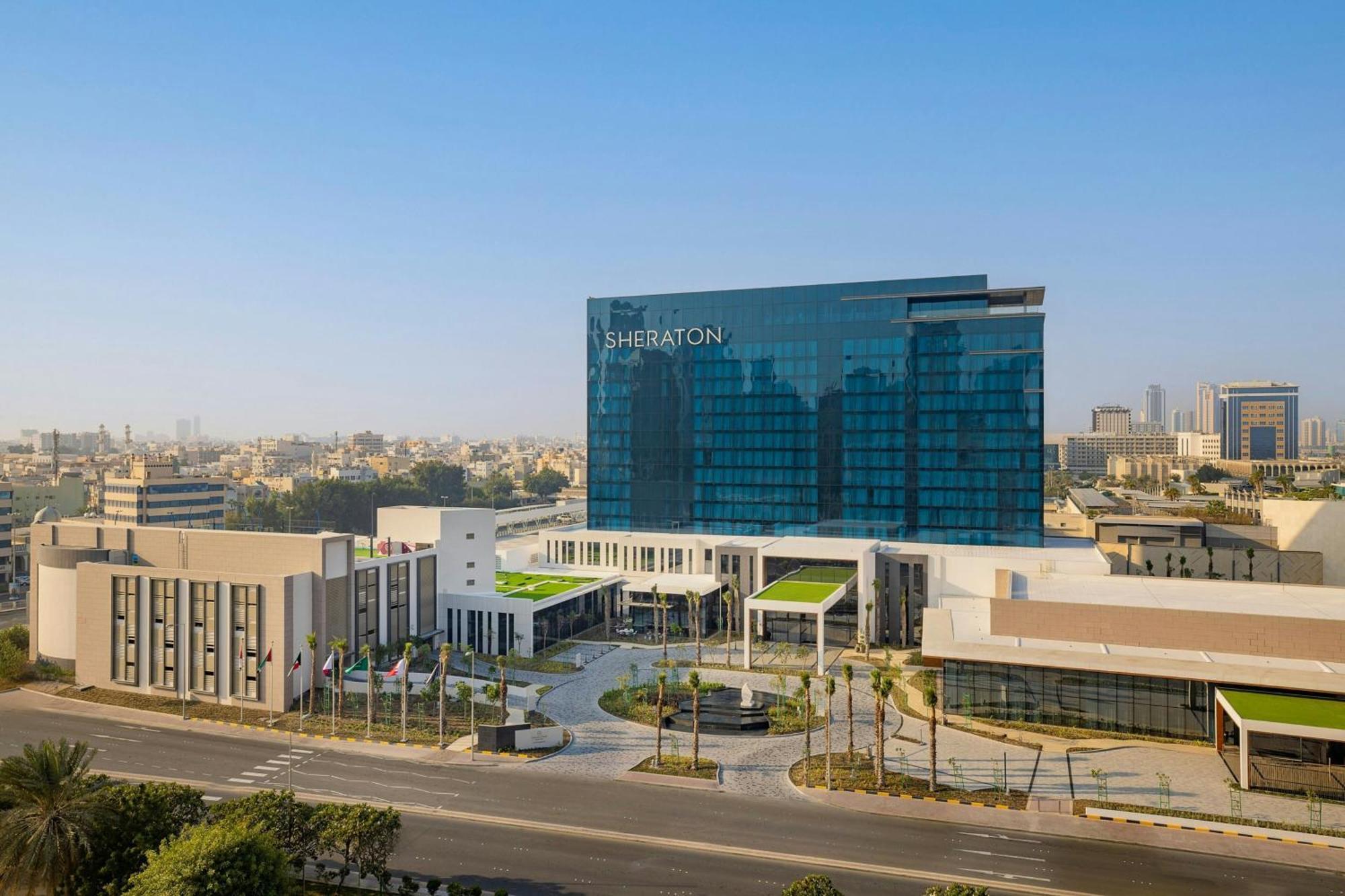 מנאמה Sheraton Bahrain Hotel מראה חיצוני תמונה