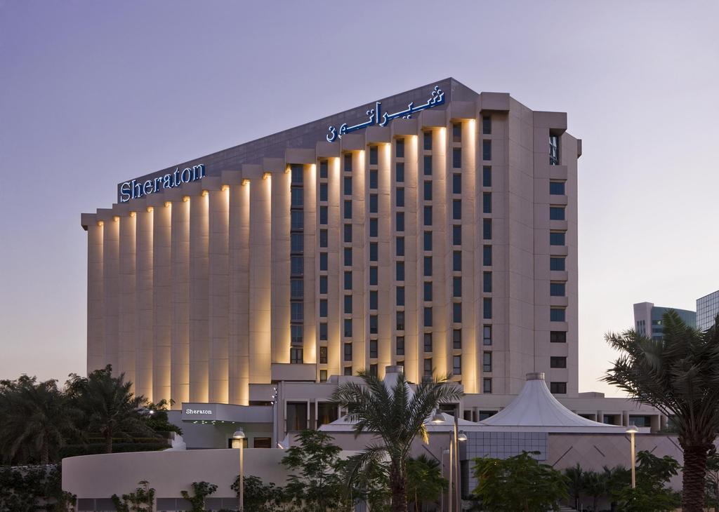 מנאמה Sheraton Bahrain Hotel מראה חיצוני תמונה